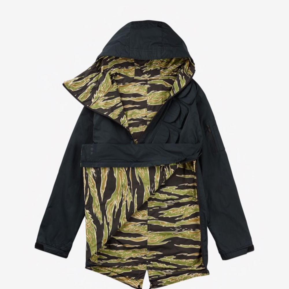 Brand New! Black Scale x Burton Jacket